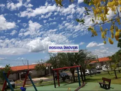 Casa de Condomínio com 3 quartos em Condomínio Residencial Parque da Liberdade I
