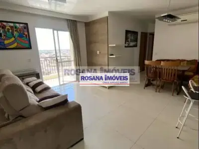 Apartamento com 3 quartos em Jardim Tarraf II