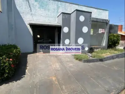 Prédio com 3 quartos em Boa Vista