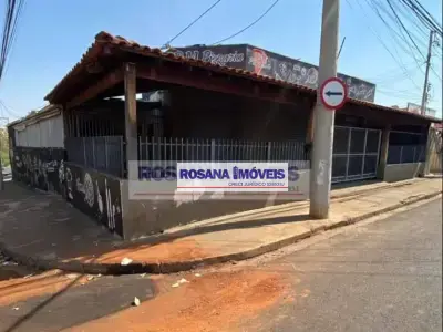 Prédio com 1 quartos em Vila Angélica