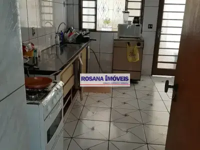 Casa com 3 quartos em Parque Quinta das Paineiras