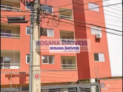 Apartamento com 3 quartos em Jardim Santa Lúcia