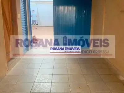 Casa com 3 quartos em Vila Ercília
