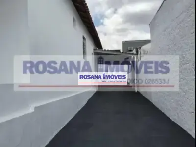 Casa com 2 quartos em Jardim Santa Catarina
