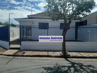 Imóveis em Vila Angélica
