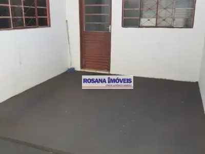 Casa com 2 quartos em Parque Residencial Dom Lafayete Libanio