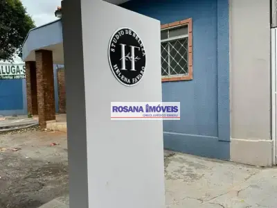 Prédio com 0 quartos em Centro