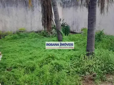 Casa com 2 quartos em Jardim Caparroz