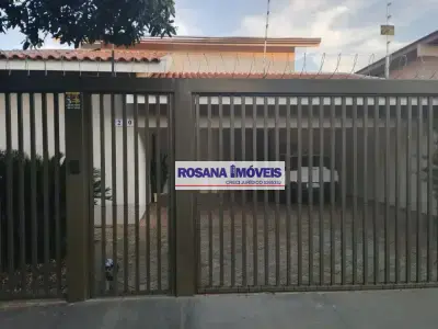 Casa com 3 quartos em Vila Maria