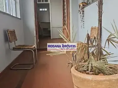 Prédio com 0 quartos em Jardim dos Seixas