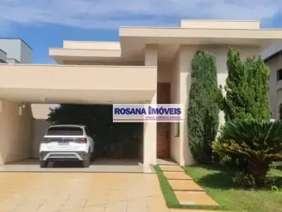 Casa de Condomínio com 3 quartos em Vila Nobre