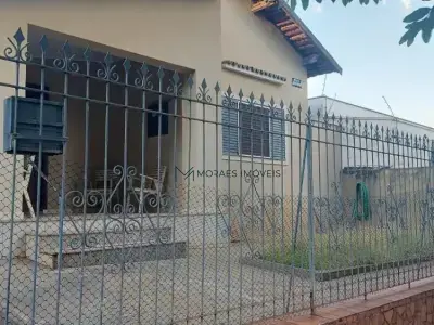 Casa com 3 quartos em Jardim Sumaré