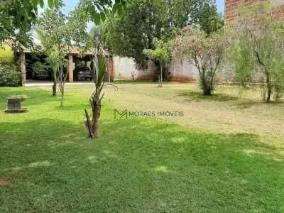 Chácara com 2 quartos em Chácaras Arco-Íris