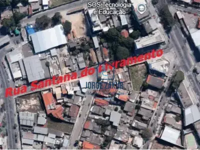 Lote / Terreno com 3 quartos em Glória