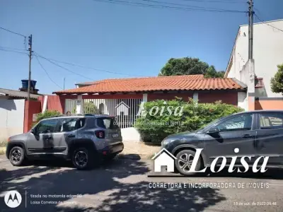 Casa com 4 quartos em Brasil
