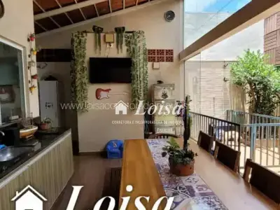 Casa com 2 quartos em Aclimação