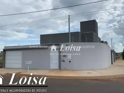 Casa com 2 quartos em Novo Mundo