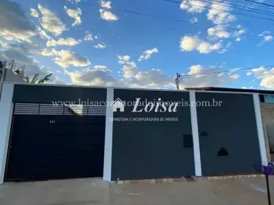 Casa com 3 quartos em Loteamento Monte Hebron