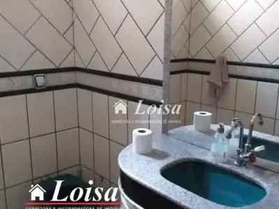 Casa com 4 quartos em São Jorge