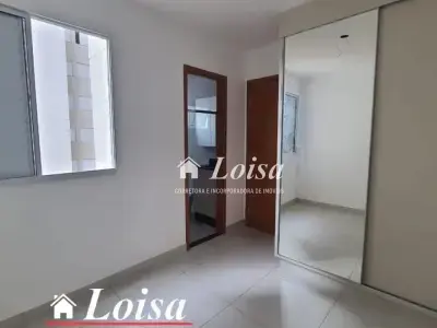 Apartamento com 2 quartos em Novo Mundo