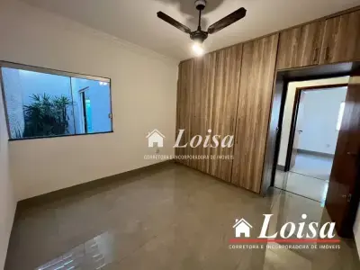 Casa com 3 quartos em Santa Mônica
