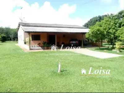Chácara com 4 quartos em Jockey Camping