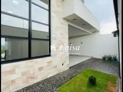 Casa com 3 quartos em Custódio Pereira