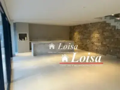 Casa de Condomínio com 4 quartos em Nova Uberlândia