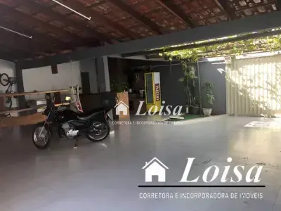 Casa com 3 quartos em Jardim Europa