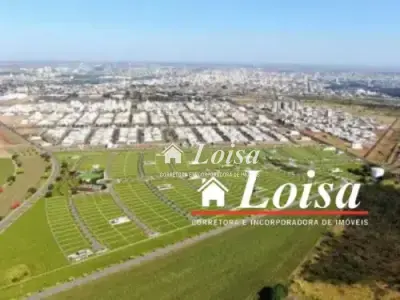 Lote / Terreno com 0 quartos em Novo Mundo