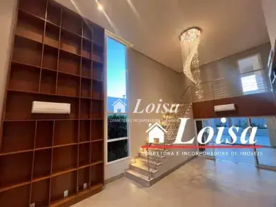 Casa de Condomínio com 3 quartos em Jardim Botânico