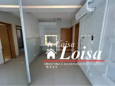 Casa de Condomínio com 3 quartos em Granja Marileusa