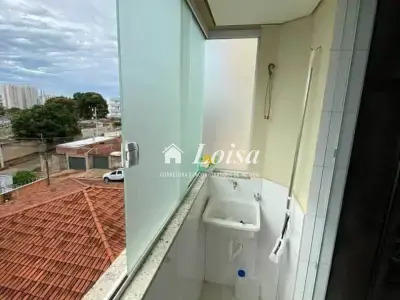 Apartamento com 2 quartos em Tubalina