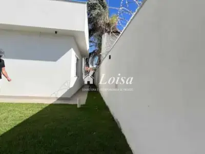 Apartamento com 2 quartos em Granada