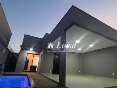 Casa com 3 quartos em Aclimação