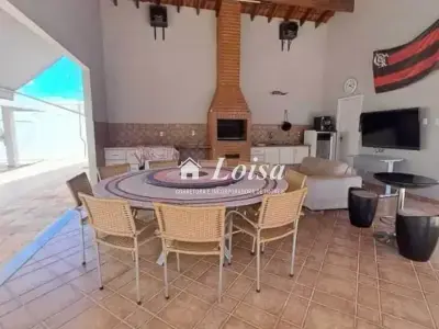 Casa com 3 quartos em Cidade Jardim
