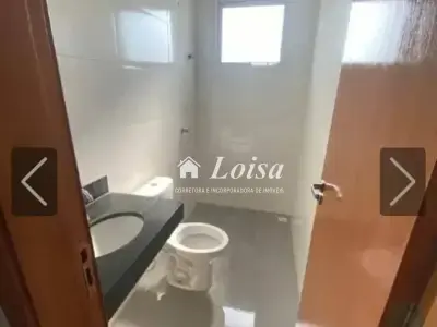 Apartamento com 3 quartos em Dona Zulmira