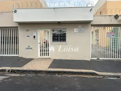 Sobrado com 3 quartos em Vigilato Pereira