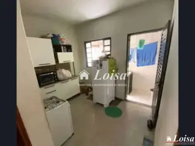Casa com 2 quartos em São José