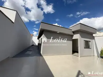 Casa com 3 quartos em Laranjeiras