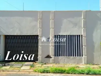 Casa com 3 quartos em Laranjeiras