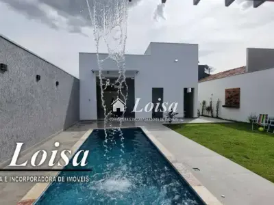 Casa com 3 quartos em Laranjeiras