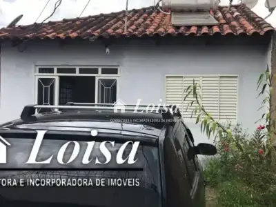 Casa com 2 quartos em Shopping Park