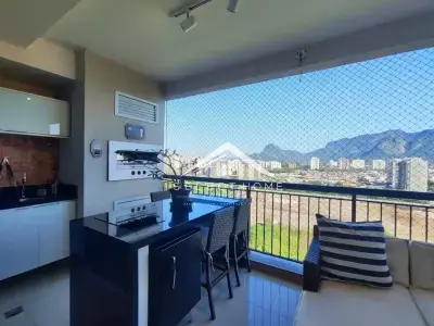 Apartamento em Barra Olímpica