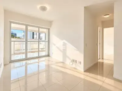 Apartamento em Barra Olímpica