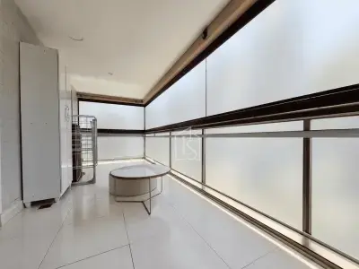 Apartamento com 2 quartos em Barra Olímpica