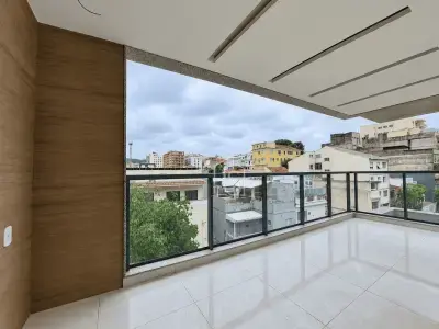 Cobertura com 3 quartos em Tijuca