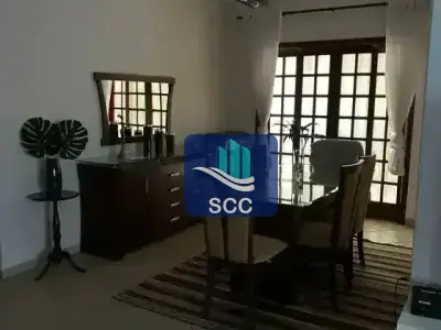 Sobrado com 3 quartos em Jardim Regina, Indaiatuba - 212m²