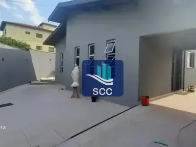 Casa com 3 quartos em Parque São Lourenço, Indaiatuba - 180m²