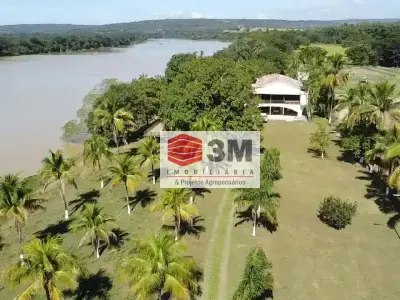 Fazenda com 0 quartos em ÁREA RURAL, São Gonçalo do Abaeté - 0m²